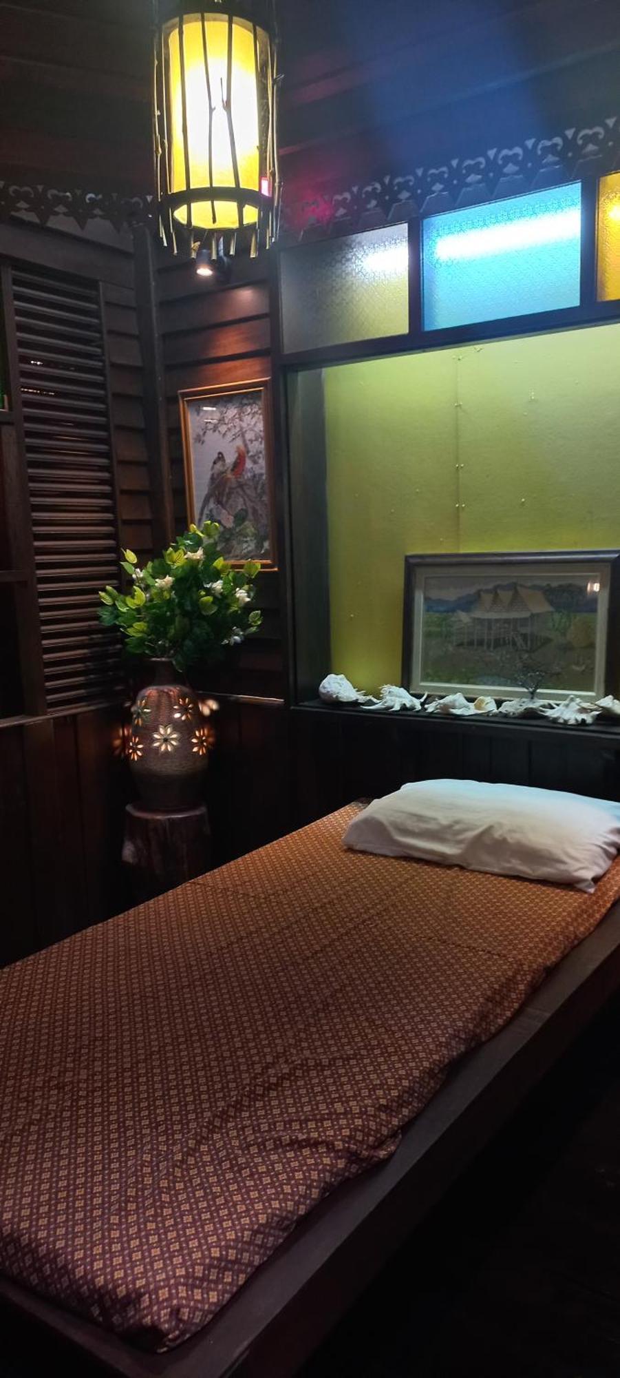 Mangrove House Lanta Old Town Hotel Ko Lanta Buitenkant foto