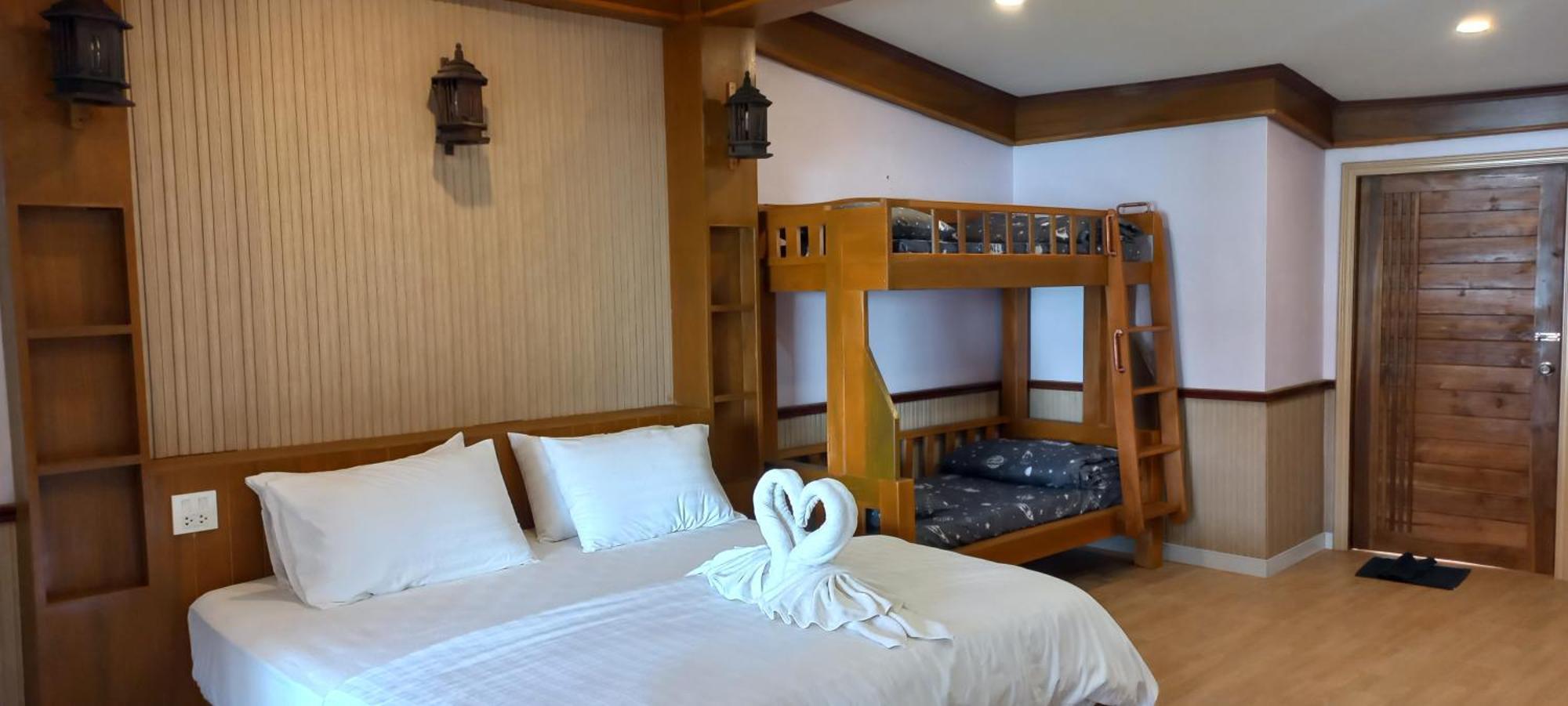 Mangrove House Lanta Old Town Hotel Ko Lanta Buitenkant foto